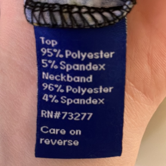 Super cute summer tank top! Size XXL made by Apt. 9!! - Picture 5 of 6